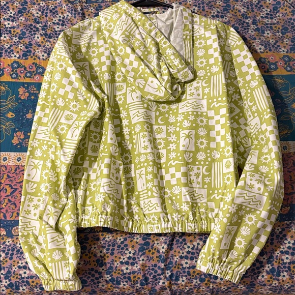 Volcom Boho Green and White Patterned Jacket - Picture 2 of 3